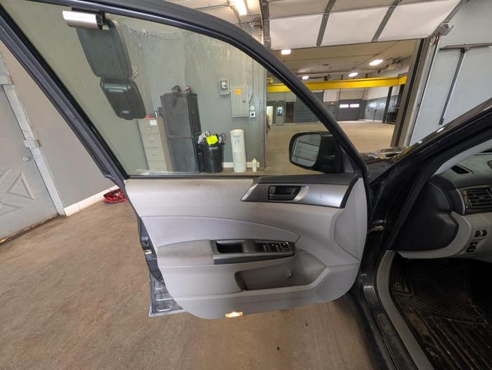 2011 subaru forester 2.5x-touring with 138405 miles for sale near elk-river, minnesota a6c0b307edc7401fbaf408fad7ee3741.jpg