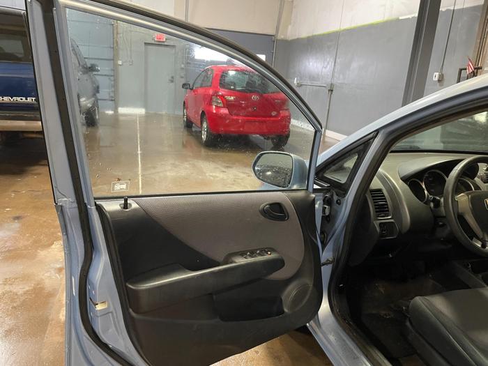 2008 honda fit with 252975 miles for sale near elk-river, minnesota a6c81dcdfa854af9a1596d3269e08b41.jpg
