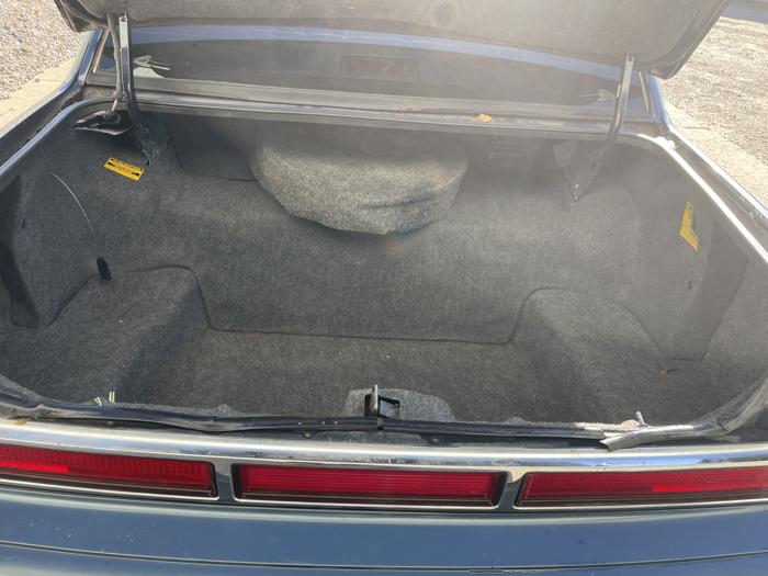 1997 lincoln town-car sel with 171572 miles for sale near elk-river, minnesota a7094b3ebb9449a6a3eaa3a501d30694.jpg