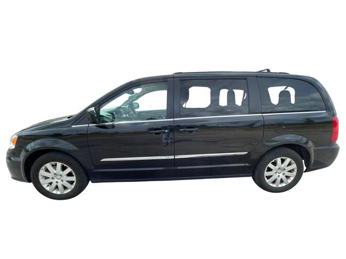 2016 chrysler town-&-country touring with 144645 miles for sale near elk-river, minnesota a71694f845ec46a49d8bf62d570969ad.jpg