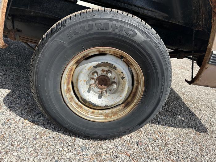 1994 chevrolet c-k-1500 reg.-cab-w-t-6.5-ft.-bed-2wd with 167960 miles for sale near elk-river, minnesota a73fb64caa8f42f087eba419d093720b.jpeg