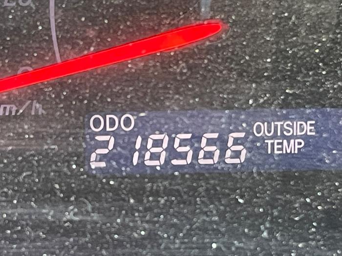2010 toyota camry le-6-spd-at with 218566 miles for sale near elk-river, minnesota a74d30d13df648bdb0b035321dee046d.jpeg