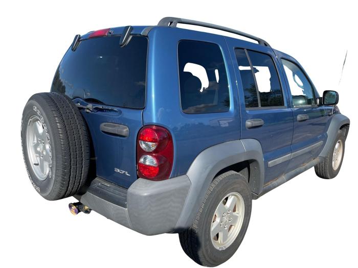 2006 jeep liberty sport-4wd with 171846 miles for sale near elk-river, minnesota a78eea30b93e47a9a2be1956dad139e4.jpg