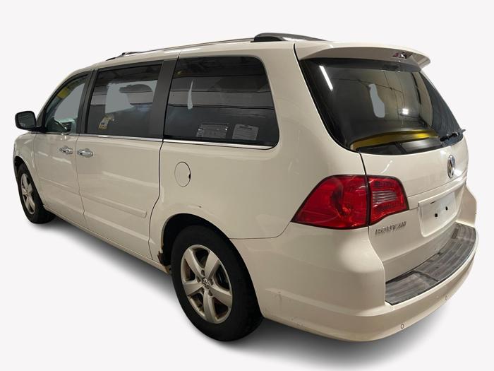2010 volkswagen routan premium with 140982 miles for sale near elk-river, minnesota a7bcf1a3cd0841638547ebf30a0c3aef.jpg