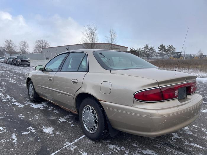 2004 buick century custom with 123858 miles for sale near elk-river, minnesota a7ed3c68a3b6409487583a18471972cb.jpg