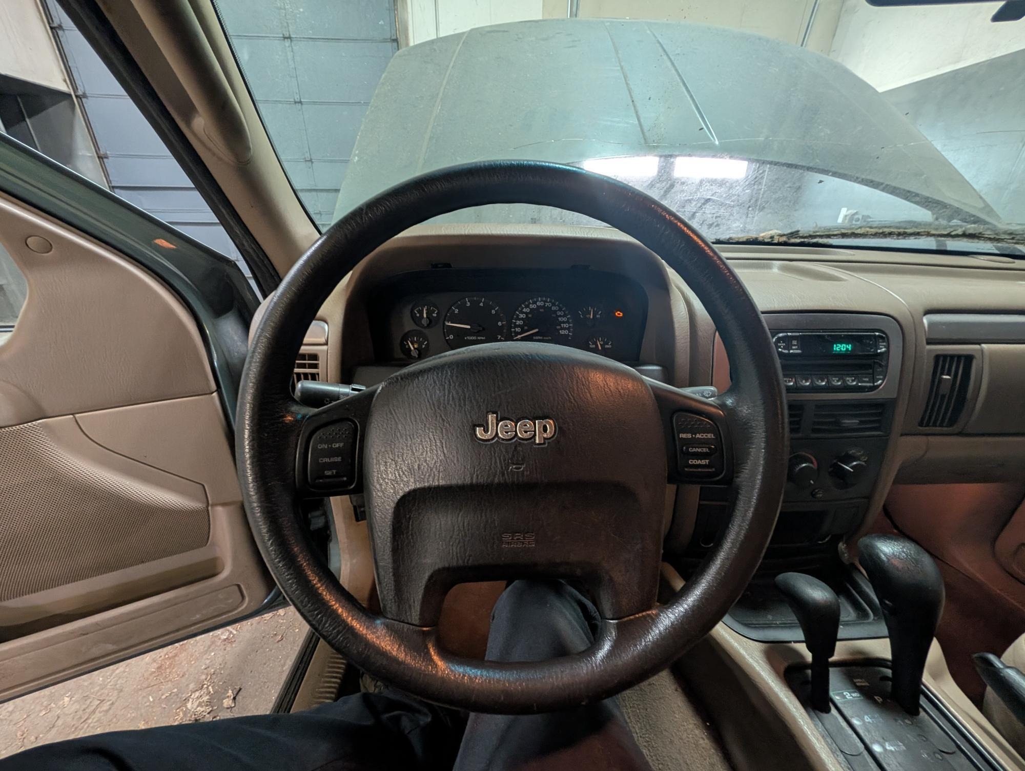 2004 jeep grand-cherokee laredo-4wd with 184162 miles for sale near elk-river, minnesota a7f2314e4792410abb98590cda5774c0.jpg