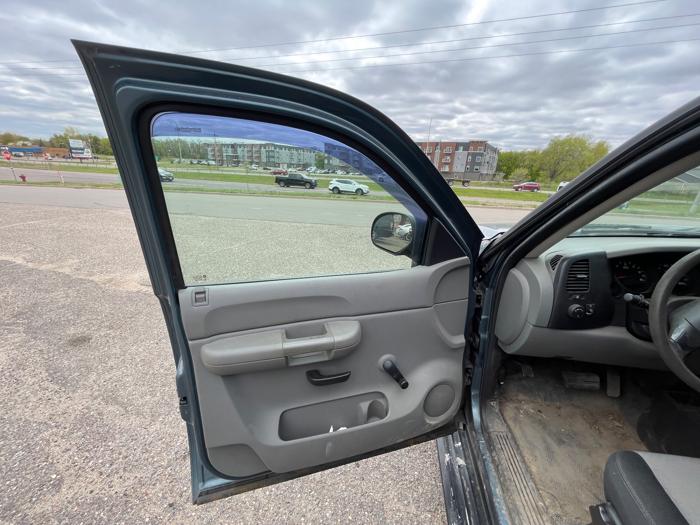 2008 chevrolet silverado-1500 work-truck-long-box-4wd with 84808 miles for sale near elk-river, minnesota a817cbf62eb54b1090a6994817065921.jpeg