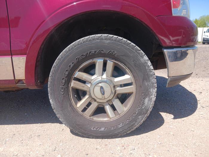 2004 ford f-150 xlt-supercrew-4wd with 235967 miles for sale near elk-river, minnesota a83c2092caf44faf89dc6054bc2a3179.jpg