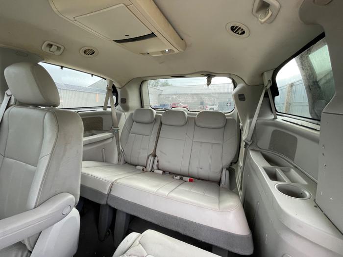 2008 chrysler town-&-country touring with 204610 miles for sale near elk-river, minnesota a86468ca7e154178bea5f64e2e8efe1c.jpeg