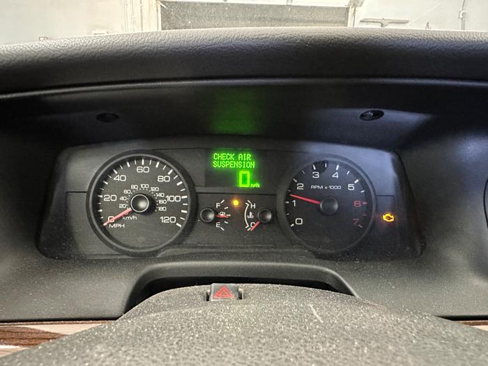 2006 ford crown-victoria lx with 165269 miles for sale near elk-river, minnesota a88c8423d4214b928dbca7988af8e095.jpeg