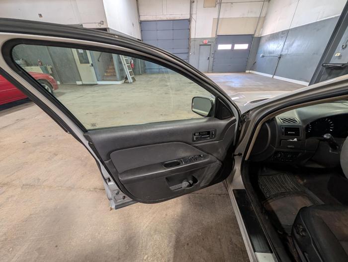 2010 ford fusion se with 224531 miles for sale near elk-river, minnesota a8a6e0cf47014517bb16985a20c35b0a.jpg