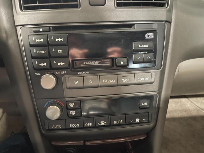 2001 infiniti i30 base with 137190 miles for sale near elk-river, minnesota a8abf08339a444e3996060af2b9f25af.jpg