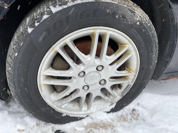 2008 ford focus se with 366659 miles for sale near elk-river, minnesota a8b872172c5c4e539d60ac752af095cb.jpg