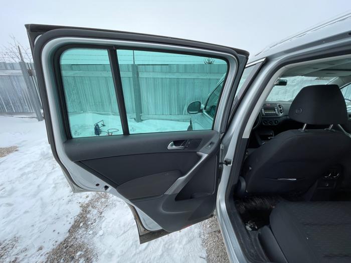 2009 volkswagen tiguan se with 101595 miles for sale near elk-river, minnesota a8be19280f7b4ed5b0e2fd8540a401ba.jpeg