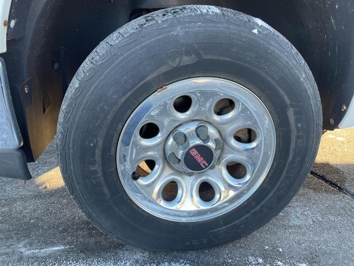 2009 gmc sierra-1500 work-truck with 124953 miles for sale near elk-river, minnesota a8c7ad43a7d8481795a52d2eefd3151c.jpg