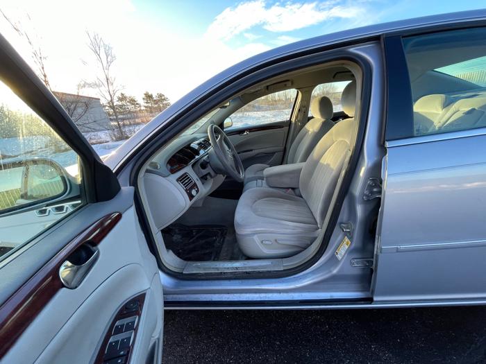 2006 buick lucerne cx with 125353 miles for sale near elk-river, minnesota a9067f6056ca47e39fb5d79be9e5da1e.jpeg