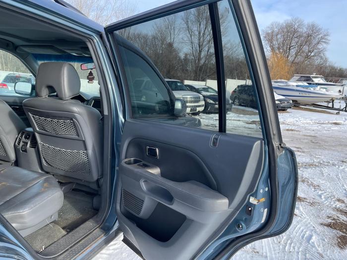 2007 honda pilot ex-l(-with-navi) with 212338 miles for sale near elk-river, minnesota a91446accba84321aed8512f094486c1.jpg