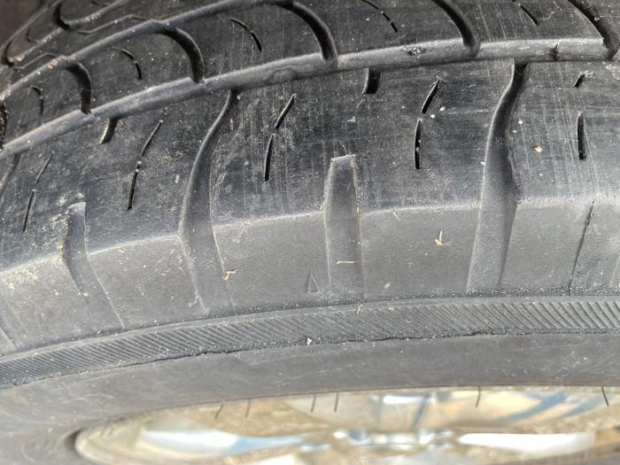 2009 ford escape limited-4wd-v6 with 193045 miles for sale near elk-river, minnesota a947fa968542456bb93b47c737e9b3da.jpg