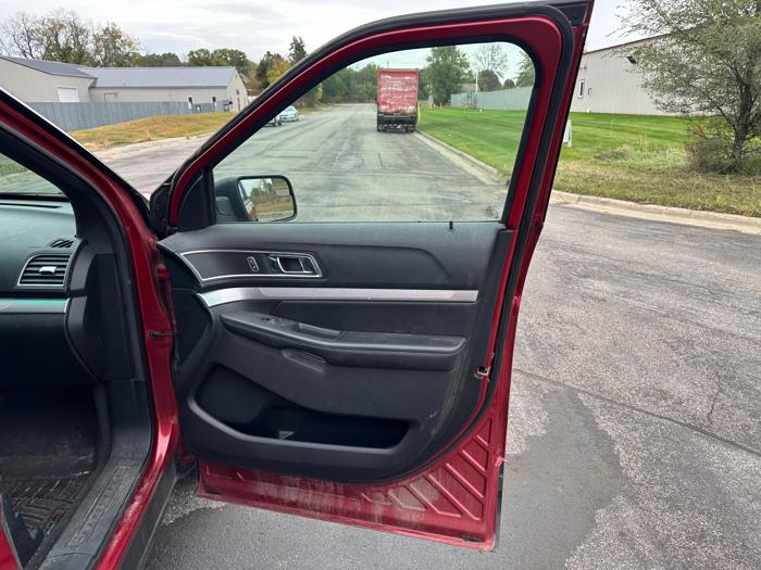 2016 ford explorer xlt-4wd with 70814 miles for sale near elk-river, minnesota a963cce203e542f089429006b8b3006f.jpg