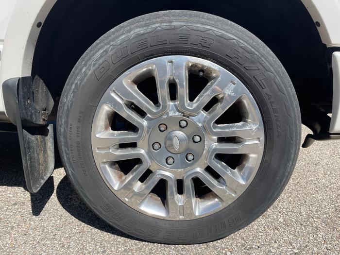 2013 ford f-150 fx4-supercrew-5.5-ft.-bed-4wd with 164233 miles for sale near burnsville, minnesota a9943e2cc1244a938755bc5ccf8a8a49.jpeg