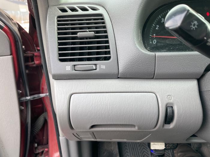 2004 toyota camry le with 211412 miles for sale near elk-river, minnesota a9a4e9b7ab1f4382b23125f30a79df1a.jpeg