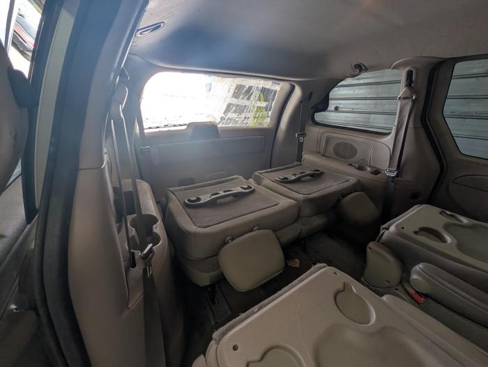 2006 chrysler town-&-country base with 224797 miles for sale near elk-river, minnesota a9e24349152747b58b031773fad47e33.jpg
