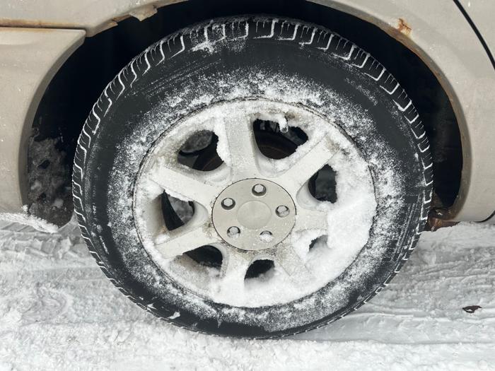 2005 ford taurus sel with 147400 miles for sale near elk-river, minnesota a9ef8c813cc84a8597c93c0095c45e18.jpeg