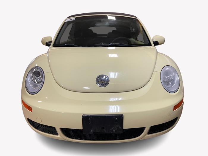 2006 Volkswagen New Beetle