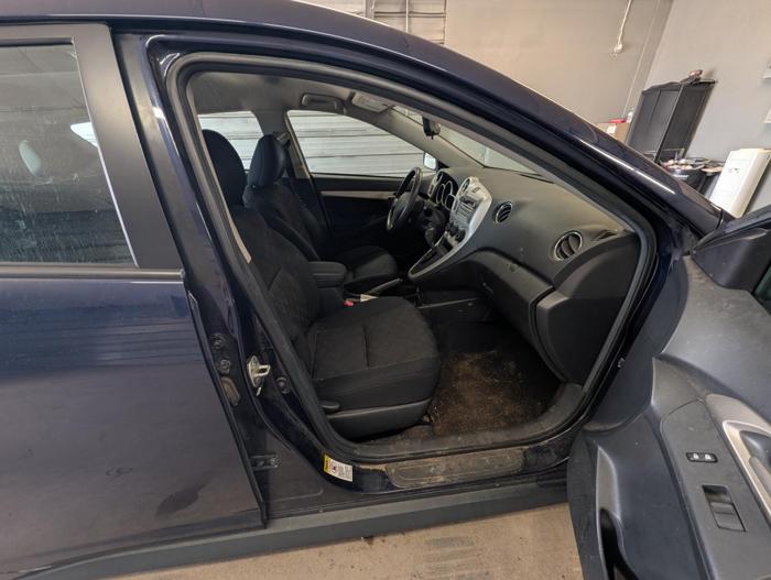 2009 pontiac vibe 2.4l with 157758 miles for sale near elk-river, minnesota aa02fde59d024f288a644ac18584efe2.jpg