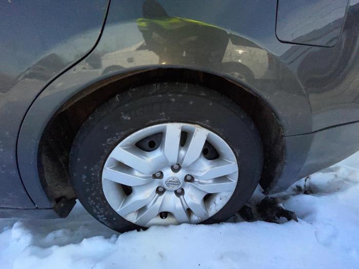 2009 nissan altima 2.5 with 160241 miles for sale near elk-river, minnesota aa089dd26ea94de9936f8e5c402921fd.jpeg