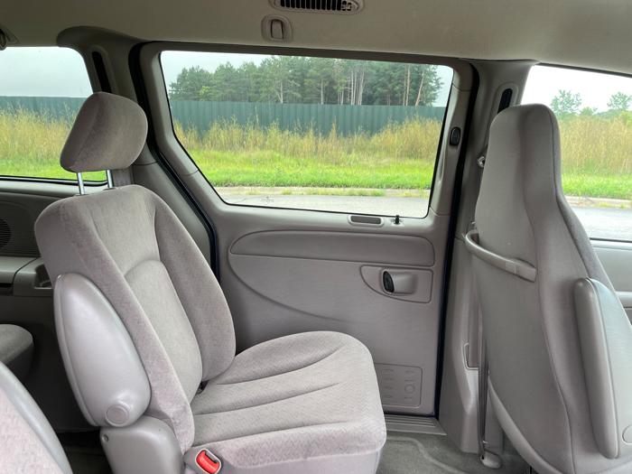 2002 chrysler town-&-country lx with 87452 miles for sale near elk-river, minnesota aa0df3f8321b4c7e8f1afb7740476c0f.jpeg