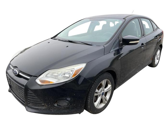 2013 ford focus se-sedan with 141999 miles for sale near elk-river, minnesota aa48b78bb7d1479eb14d32dbe2cc91ca.jpg