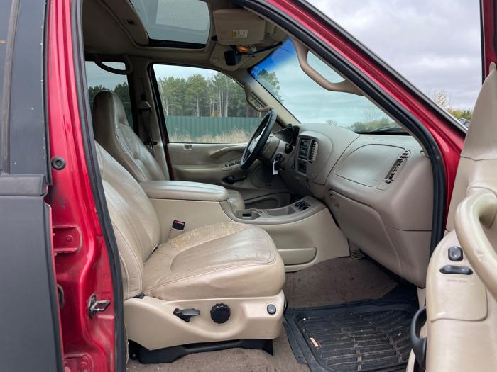 2000 ford expedition eddie-bauer-4wd for sale near elk-river, minnesota aa573e4afdd245d18a23ca8d634bfb06.jpeg
