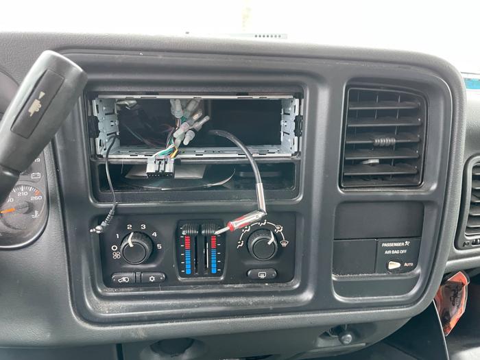 2004 chevrolet silverado-1500 ext.-cab-short-bed-4wd with 157564 miles for sale near elk-river, minnesota aa5a819788f74dfca3463b91f73233c0.jpeg