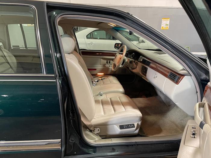 1996 cadillac deville with 110142 miles for sale near elk-river, minnesota aa9339f4bf4d44f998602c821ee206a3.jpg