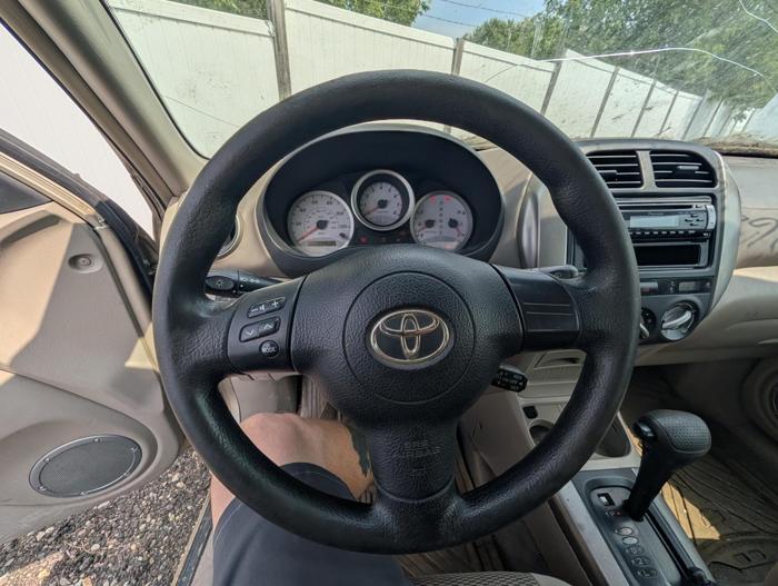 2004 toyota rav4 4wd with 233625 miles for sale near elk-river, minnesota aaa83195de124433bc7ccc889da98564.jpg