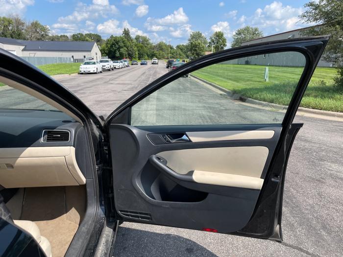 2011 volkswagen jetta se with 147575 miles for sale near elk-river, minnesota aac2c8e86d9747f28e3fc3275b4a3f74.jpeg