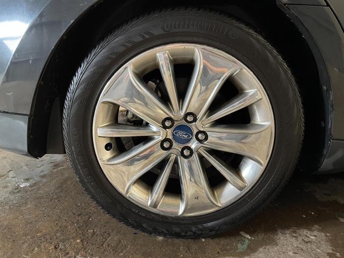 2010 Ford Taurus