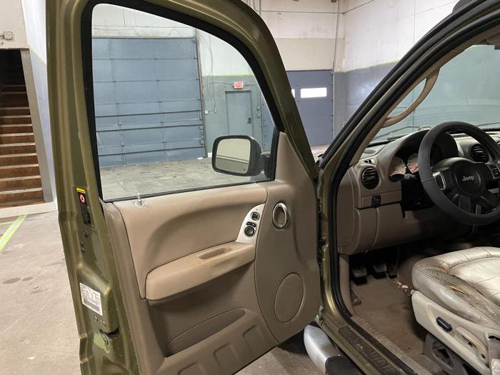 2003 jeep liberty renegade with 114570 miles for sale near elk-river, minnesota aac9f8531f344e0a865ec432e3adcb99.jpg