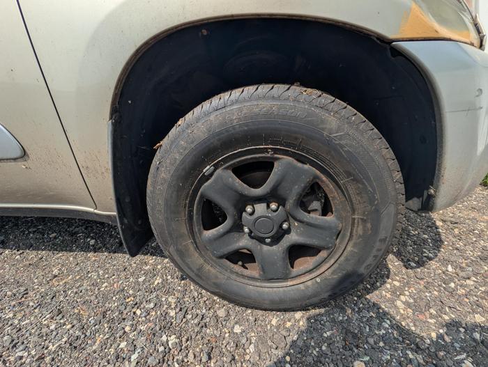 2004 toyota rav4 4wd with 233625 miles for sale near elk-river, minnesota ab2271ec456c4846826ce2d6c73e0469.jpg