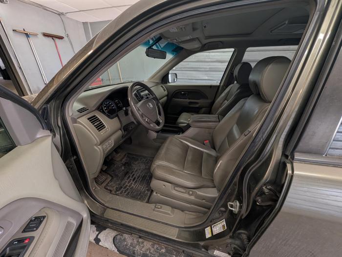 2006 honda pilot ex-4wd with 158280 miles for sale near elk-river, minnesota ab7706dad8064c9ebadc99a428697d1a.jpg