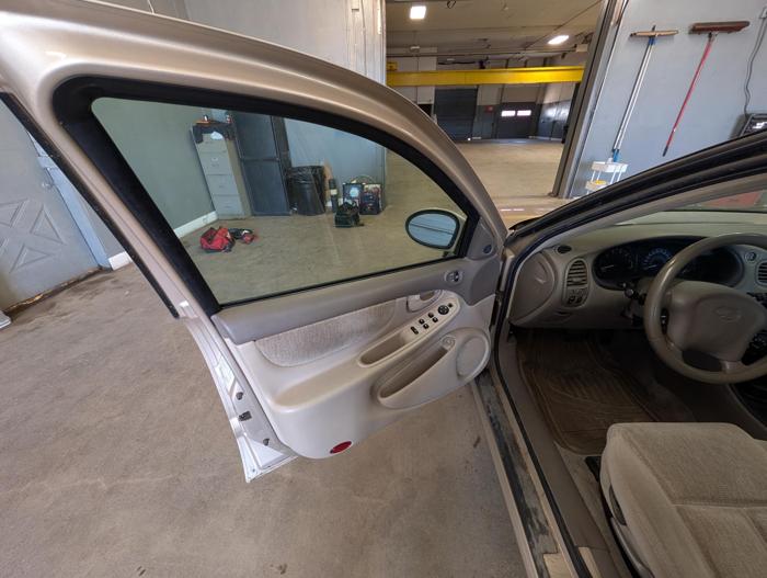 2002 oldsmobile alero gl1-sedan with 105324 miles for sale near elk-river, minnesota ab8170435b984f70a6e1f422868bab49.jpg