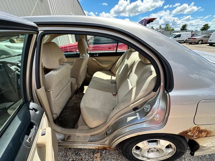 2004 honda civic-hybrid sedan-with-cvt with 244128 miles for sale near elk-river, minnesota ac01d6b2edec471f98b811961a4278e7.jpeg