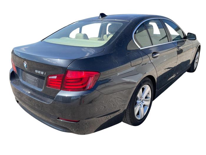 2012 bmw 5-series 528i-xdrive with 131705 miles for sale near elk-river, minnesota ac46a27251684752b77df1efe1f0503c.jpg