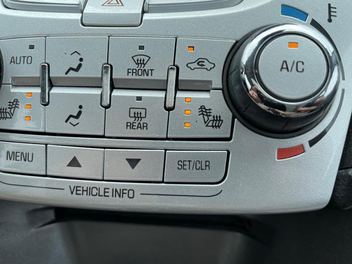 2014 chevrolet equinox ltz-awd with 229487 miles for sale near elk-river, minnesota ac66b49a95364ae396a1fbb3ac03c74e.jpeg