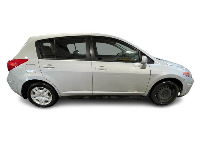 2011 nissan versa 1.8-sl-hatchback with 159287 miles for sale near elk-river, minnesota acb02ee70a5e48dcb4db139bced8da48.jpg