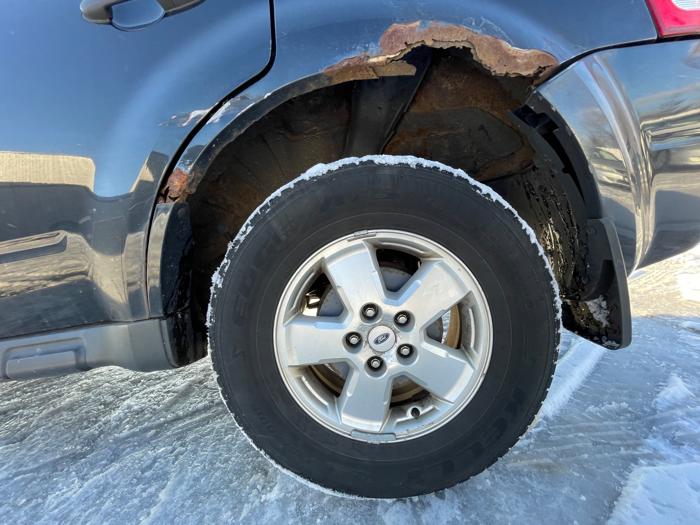 2008 ford escape xlt-4wd-v6 with 163842 miles for sale near elk-river, minnesota acc68dd1e10b4369b272ebb01a097e7c.jpeg