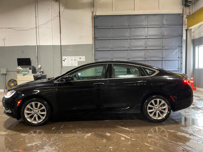 2015 chrysler 200 200c with 208747 miles for sale near elk-river, minnesota accb0e2f1785405ba711c564d2d1663d.jpg
