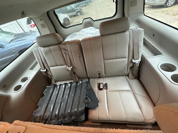 2009 chevrolet suburban lt1-1500-4wd with 242331 miles for sale near elk-river, minnesota acdde2f614de47afa2226f84d17d975e.jpg