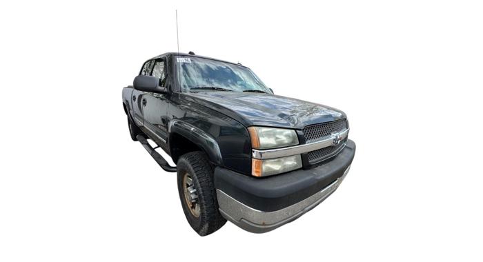 2004 chevrolet silverado-2500hd work-truck-crew-cab-short-bed-4wd with 219246 miles for sale near elk-river, minnesota ad0182ab74c24f35bc66c17c9a6195f8.jpg